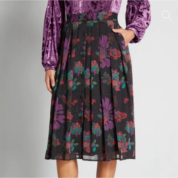 ModCloth Meow Boutique Pleated Floral Midi Skirt | Size 8 | NWT - Picture 1 of 7